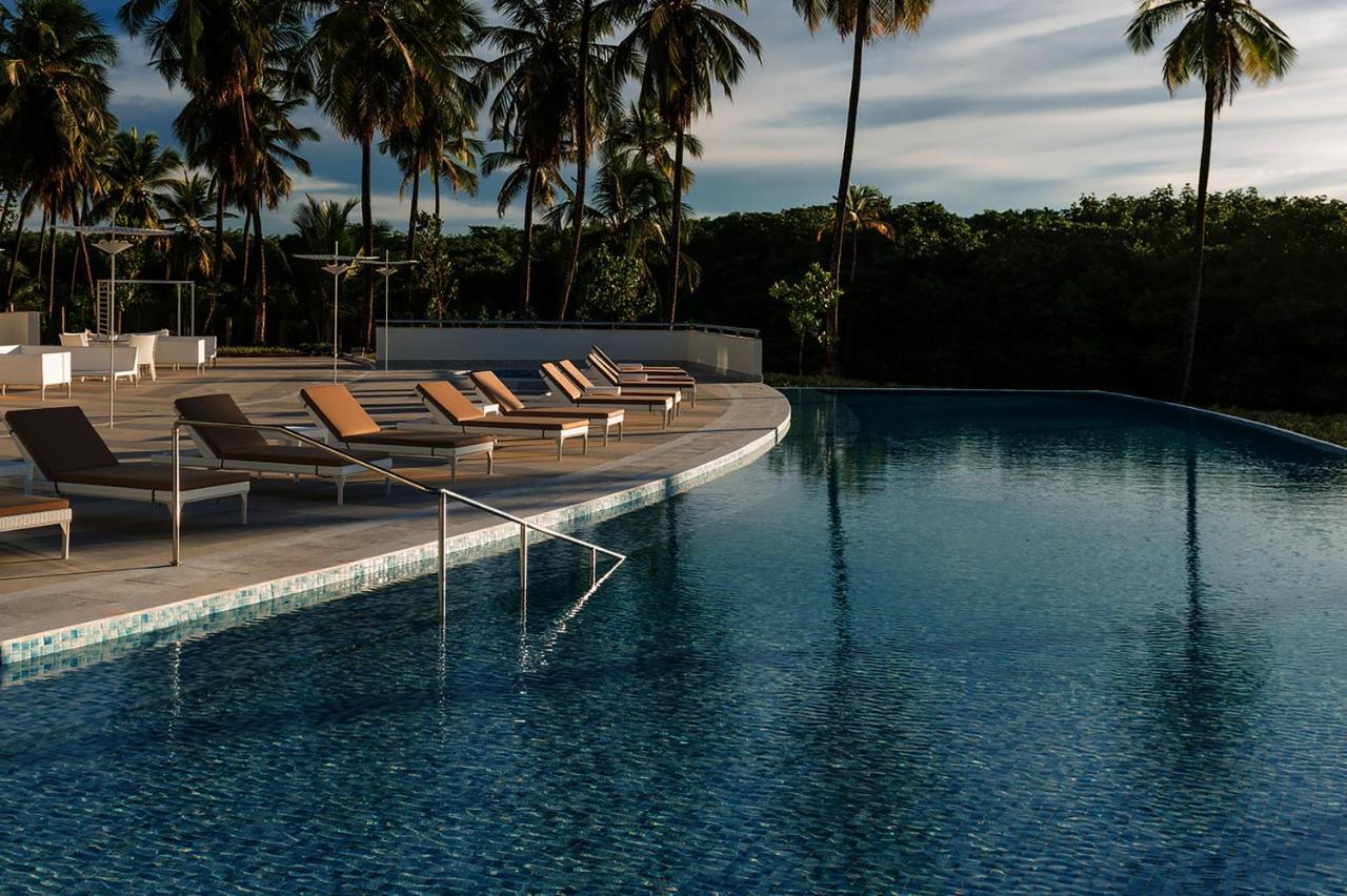 Sheraton Reserva Do Paiva Кабу-ді-Санту-Агостінью Екстер'єр фото The pool at the hotel
